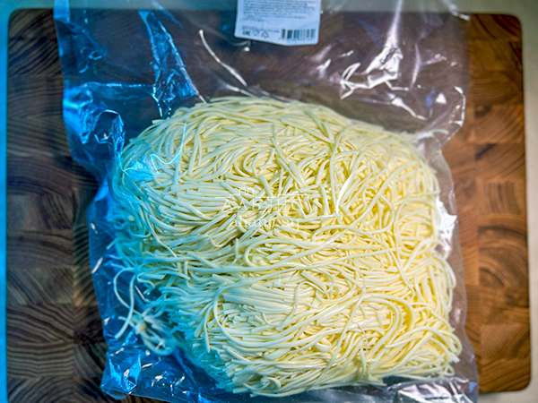 Сырный продукт ФЕРМЕРСКИЙ паутинка белая в Шатуре