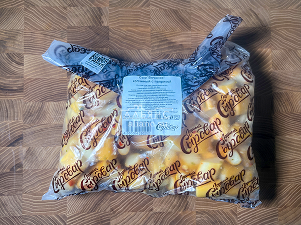 Сыр 1 кг ГОРНЫЙ СЫРОВАР (Бочонок копчёный с паприкой) в Шатуре